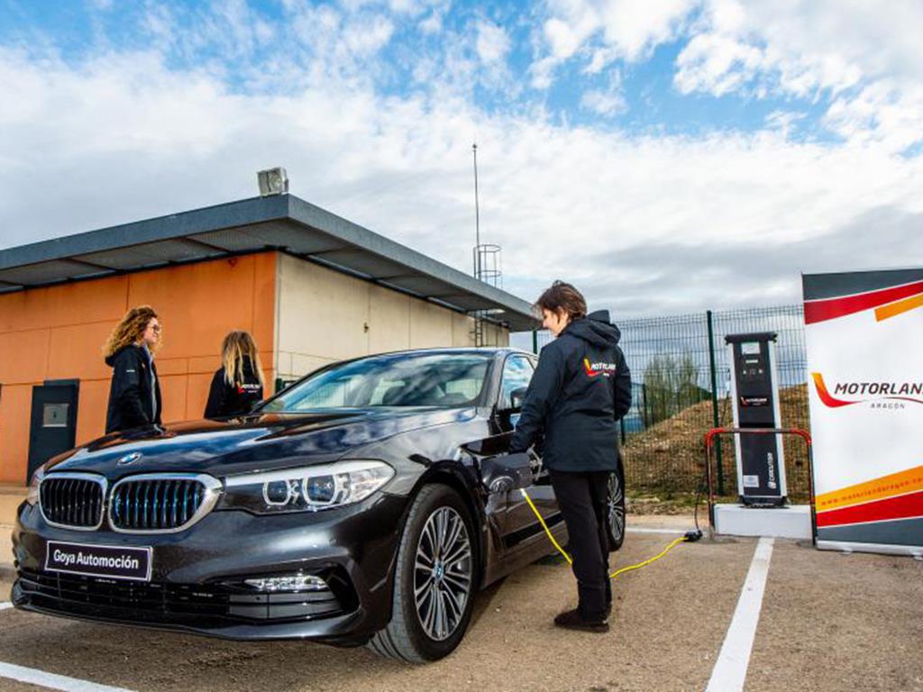 Fundación Ibercaja y Technopark Motorland firman un convenio para apoyar a emprendedores en movilidad sostenible